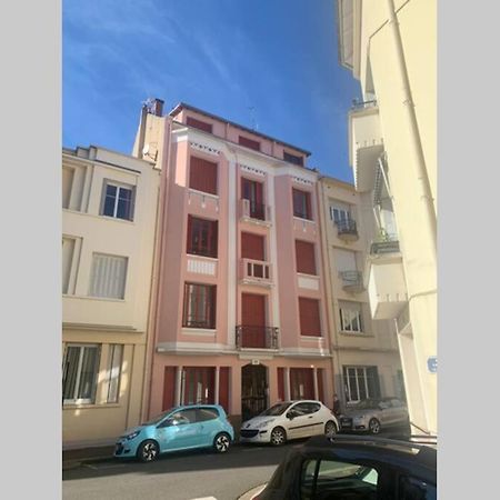 Vichy Cocoon Appartements Esterno foto